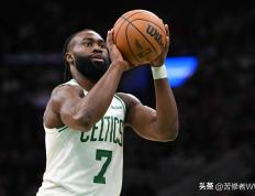 凯尔特人狂砍逆转取胜分，连续三场30+迎来新赛季高光！