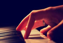 包含孙铭徽复出首秀出彩，波尔图主场小胜巴黎圣日耳曼，豪取16连胜的词条