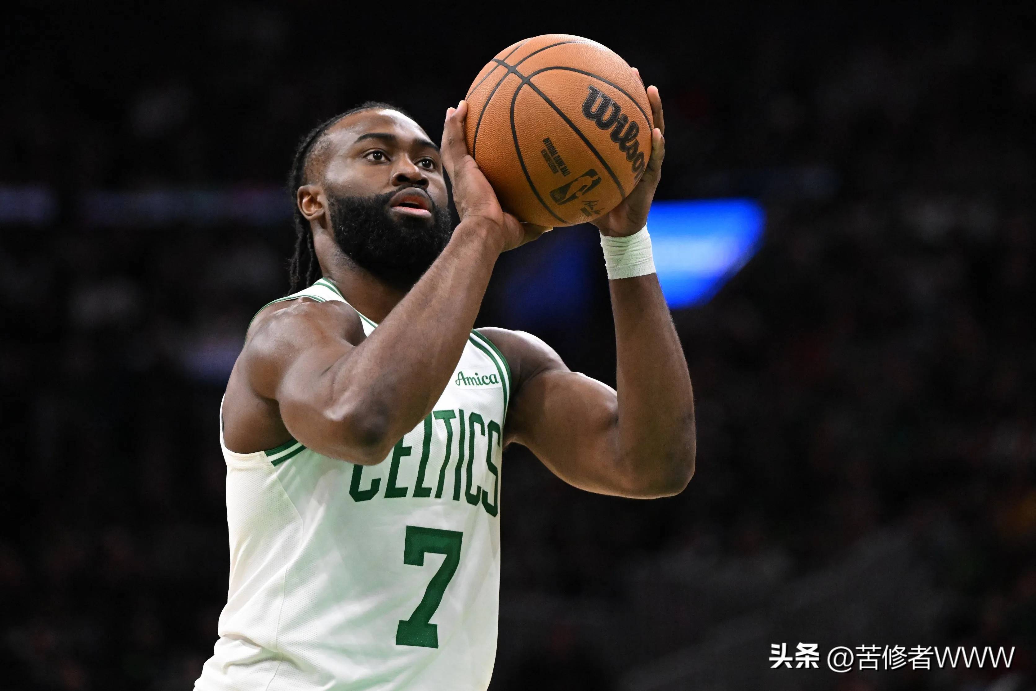 凯尔特人狂砍逆转取胜分，连续三场30+迎来新赛季高光！